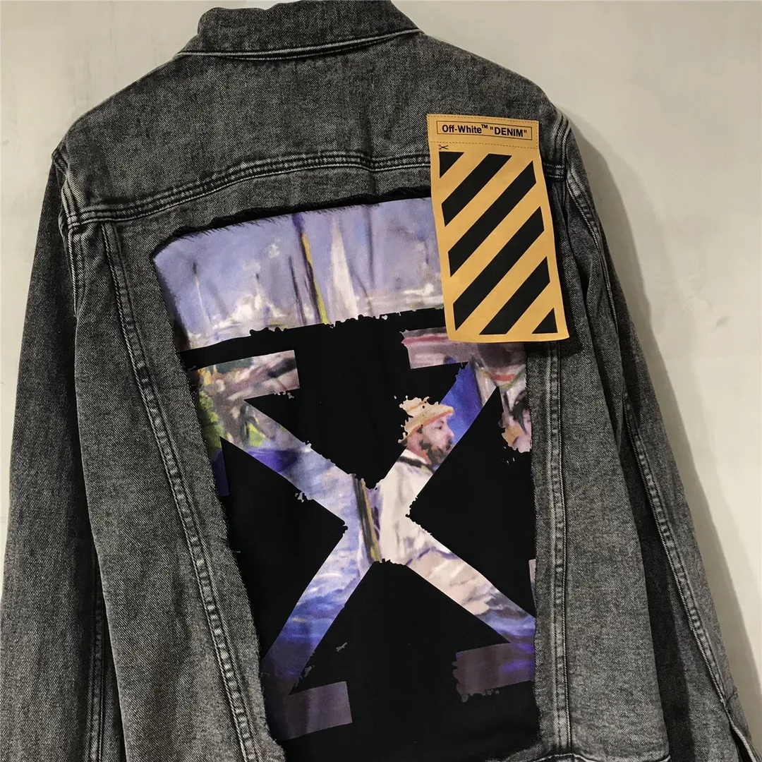 Top tested version Off-White Spanish order King of high street jacket Dream splash OW exclusive powerful wash Exclusive limited series denim jacket Autumn and winter debut! High-end ink printing/gradient flame printing and dyeing process. Stitching oil painting denim jacket. Classic oil painting arrows, Monet's works, once again combined with art, "Claude Monet painting on his Boat" is a masterpiece that is perfectly combined with OW's iconic arrow logo. It has a prominent sign, the splicing of denim and sweatshirts, and the layering effect, which is high-street and eye-catching. The fabric is customized according to YB, heavy-weight washed cotton washed cloth, more than 10 processes of continuous washing and stone grinding, the color and texture are very textured, a full set of accessories are customized, the highest quality original hardware, original kraft paper stripe labeling, accept all challenges of the same version! Couple style washed ripped denim jacket! Of Whi2019's first autumn new single, with dreamy splash-ink printing and dyeing techniques, and classic hole-washed design, the official price is 11,000 yuan. The painting style is a bit like an artist's oil painting, giving people a unique and retro artistic atmosphere. The upper body is full of coolness, with a strong sense of high street, very yuppie! The gradient design all over the denim jacket is very clever and just the right touch! Off-White's first show series, you can imagine its matching magic, and in the streets of autumn and winter, denim is always indispensable. It is exclusively sold, with great value for money and ready to be shipped in seconds! The most classic denim jacket style, heavy washed and distressed craftsmanship, Manet's portrait, a tribute to Impressionism! Heavy washing gives the denim the strongest texture! Quality items are a must buy!  Derived from Off-White's classic elements, the most classic OW denim version, "IMPRESSIONISM" is a specially stylized item that pays homage to Impressionism with Manet's portraits and oil paintings. The large print on the back is Manet's signature One of the table oil paintings, it has a vintage effect. The color scheme is gray and white retro oil painting, pink Slogan and footnotes. It is very eye-catching (semi-finished products imported from Conley digital directly touch, super shocking) high weight and thick cotton denim, full hardware mold opening, super heavy work! Several washing and distressing processes before and after give the black denim a super retro texture! Pair the oversized silhouette with short sleeves or a sweatshirt to make you invincible and walk with wind!  Size chart